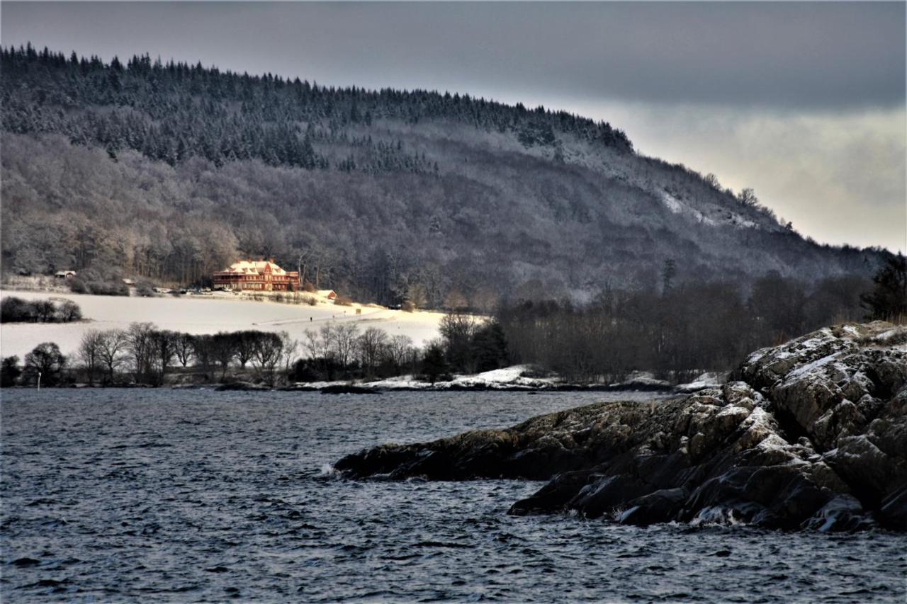 Ombergs Turisthotell Odeshog Exterior photo